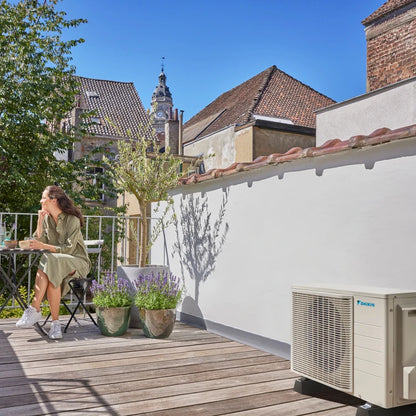 Daikin Nepura Perfera värmepump utomhusenhet.